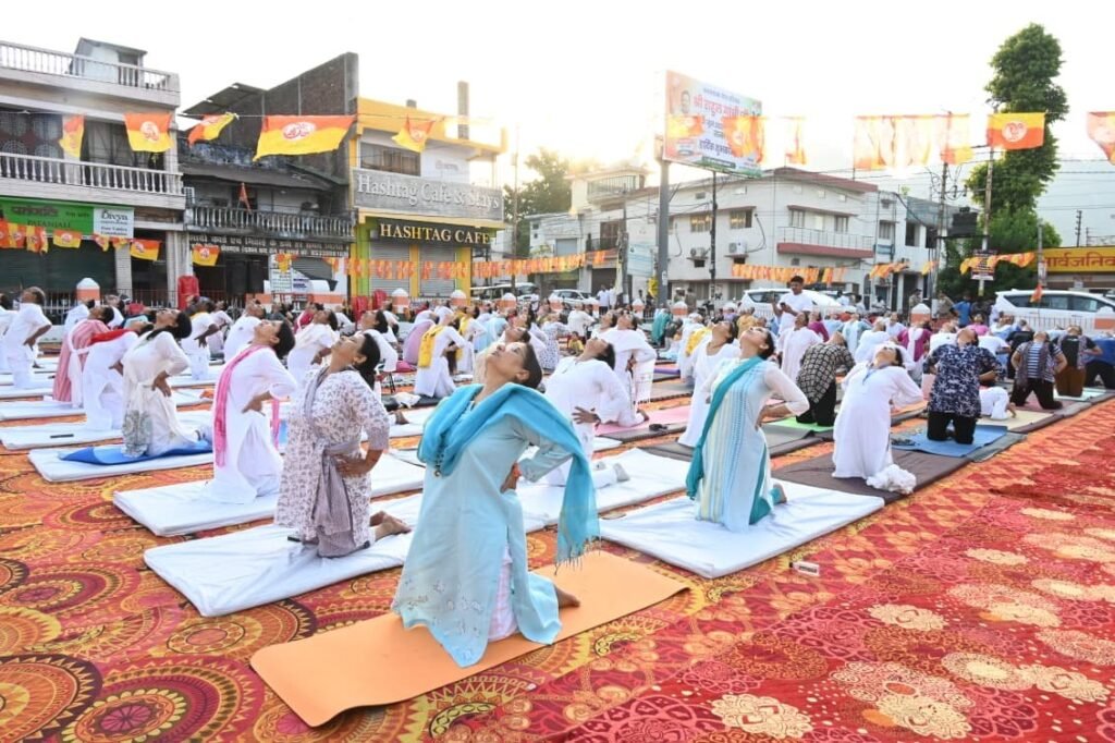 कोटद्वार : अंतर्राष्ट्रीय योग दिवस के अवसर पर विधानसभा अध्यक्ष ने विभिन्न योग कार्यक्रमों में किया प्रतिभाग